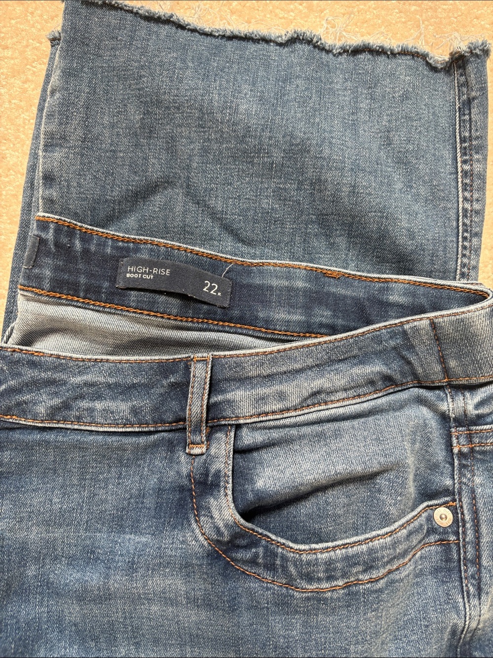 High-Rise Bootcut Jeans - Blue